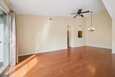 40 Ray Court, Bedminster Township, NJ 07921 - Photo 9