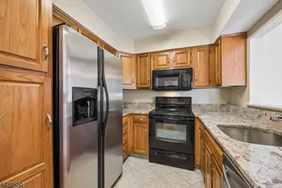 40 Ray Court, Bedminster Township, NJ 07921 - Photo 15