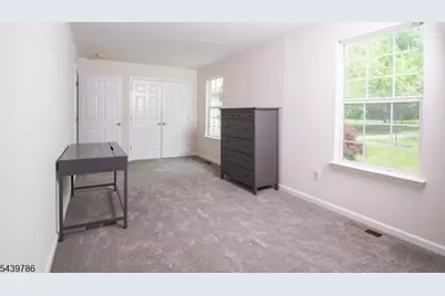 7 Woodland Hills Dr, Vernon, NJ 07461 - Photo 15