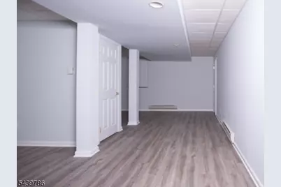 7 Woodland Hills Dr, Vernon, NJ 07461 - Photo 19