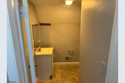 296 Woodside Ave, Newark, NJ 07104 - Photo 17