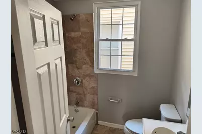 296 Woodside Ave, Newark, NJ 07104 - Photo 9