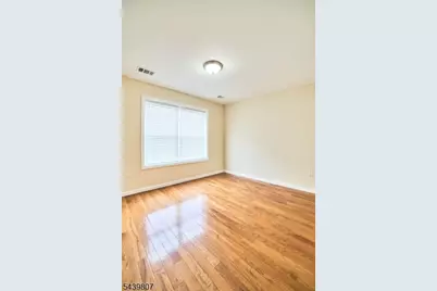 318 Ohio St #2L, Union Township, NJ 07083 - Photo 9