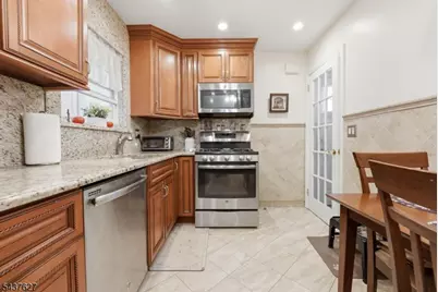23 Madison St, Belleville, NJ 07109 - Photo 7