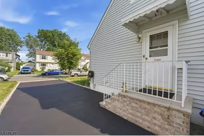23 Madison St, Belleville, NJ 07109 - Photo 3