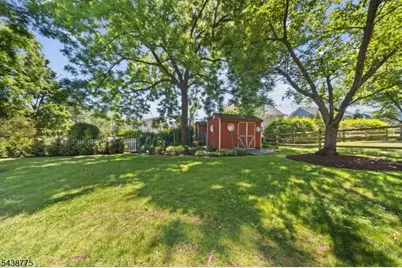 20 Northern Ave, Florham Park, NJ 07932 - Photo 23