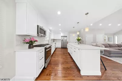 20 Northern Ave, Florham Park, NJ 07932 - Photo 11