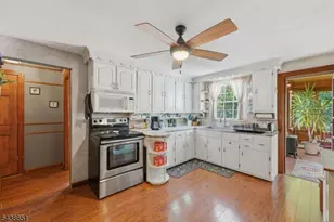 14 Birchwood Pass, West Milford, NJ 07480 - Photo 13