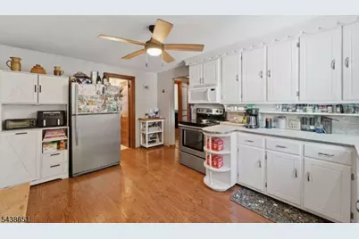 14 Birchwood Pass, West Milford, NJ 07480 - Photo 11