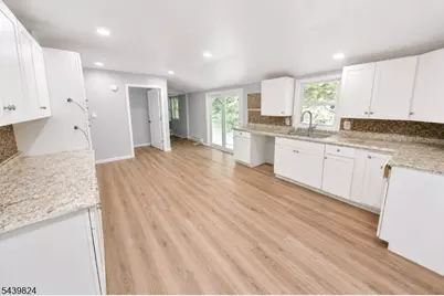 370 US Highway 206, Byram Township, NJ 07821 - Photo 33
