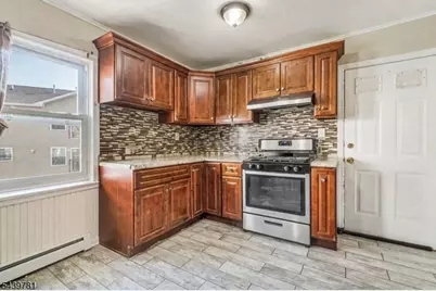 312 S Spring St, Elizabeth, NJ 07201 - Photo 11