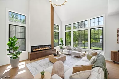 1 Clive Hills Rd, Millburn, NJ 07078 - Photo 13