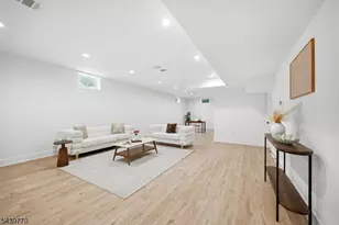 1 Clive Hills Rd, Millburn, NJ 07078 - Photo 17