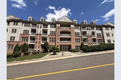 8105 Sanctuary Blvd #105, Riverdale, NJ 07457 - Photo 23