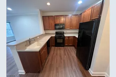 8105 Sanctuary Blvd #105, Riverdale, NJ 07457 - Photo 3