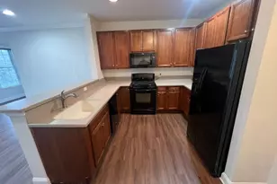 8105 Sanctuary Boulevard, Riverdale, NJ 07457 - Photo 3