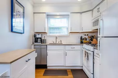 320 South #2K, Morristown, NJ 07960 - Photo 13