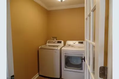 21 Haddenford Dr, Raritan Township, NJ 08822 - Photo 19