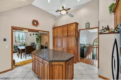251 W Mountain Rd, Sparta Township, NJ 07871 - Photo 15