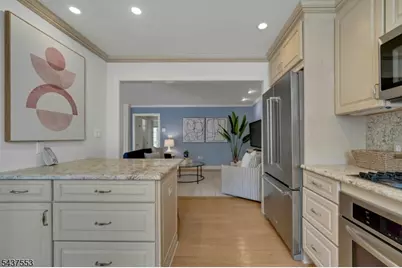 105 Roseland Ave #1601, Caldwell, NJ 07006 - Photo 19