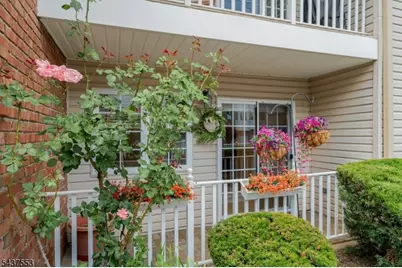 105 Roseland Ave #1601, Caldwell, NJ 07006 - Photo 3