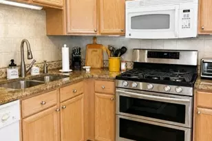 19 Whisper Way, Roxbury Township, NJ 07852 - Photo 7