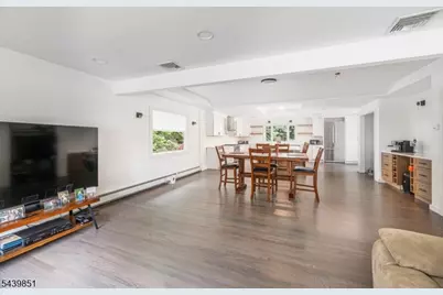 66 Robert St, North Haledon, NJ 07508 - Photo 5