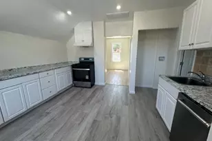 70 Chestnut St, Garfield, NJ 07026 - Photo 5