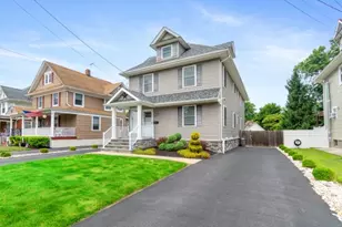 348 1st St, Dunellen, NJ 08812 - Photo 1