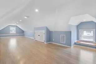 348 1st St, Dunellen, NJ 08812 - Photo 17