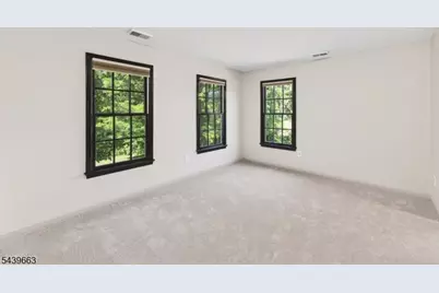15 Ramsey Rd, Clinton Township, NJ 08833 - Photo 29