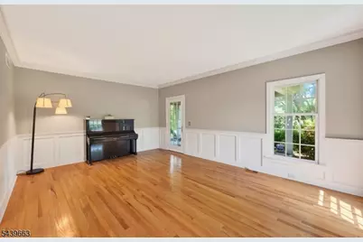 15 Ramsey Rd, Clinton Township, NJ 08833 - Photo 5