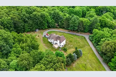 42 Stephens Mill Rd, Mount Olive, NJ 07840 - Photo 3