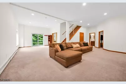 11 Hemlock Ln, Kinnelon, NJ 07405 - Photo 41