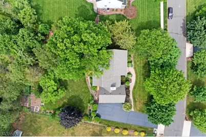 16 McIntire Dr, Hillsborough Township, NJ 08844 - Photo 39