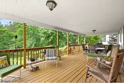 16 McIntire Dr, Hillsborough Township, NJ 08844 - Photo 5