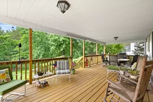 16 McIntire Dr, Hillsborough Township, NJ 08844 - Photo 5