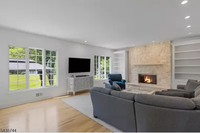 1 McKay Dr, Bridgewater, NJ 08807 - Photo 19