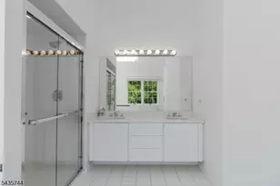 1 McKay Dr, Bridgewater, NJ 08807 - Photo 29