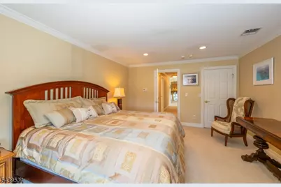 9 Ralph Dr, Fairfield, NJ 07004 - Photo 39