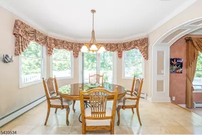 9 Ralph Dr, Fairfield, NJ 07004 - Photo 17