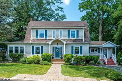 102 Michael St, Edison Twp., NJ 08820 - Photo 1