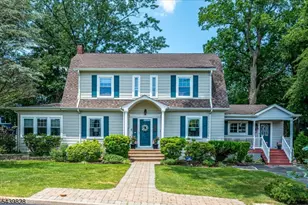 102 Michael St, Edison Twp., NJ 08820 - Photo 1