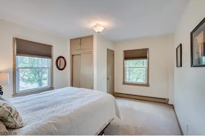 102 Michael St, Edison Twp., NJ 08820 - Photo 35