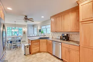 102 Michael St, Edison Twp., NJ 08820 - Photo 17