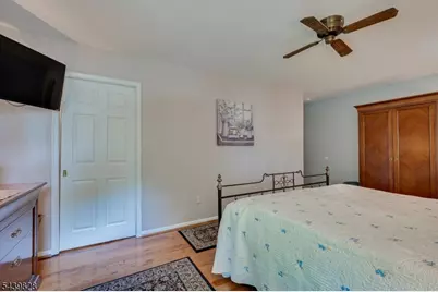 102 Michael St, Edison Twp., NJ 08820 - Photo 29