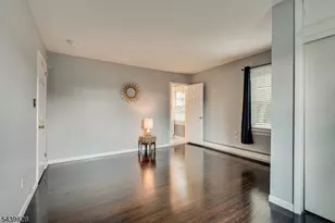 102 Michael St, Edison Twp., NJ 08820 - Photo 33