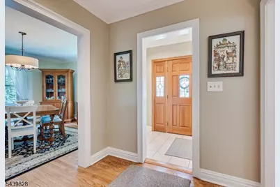 102 Michael St, Edison Twp., NJ 08820 - Photo 9
