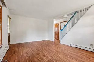 320 Redmont Rd, North Plainfield, NJ 07063 - Photo 7
