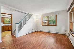 320 Redmont Rd, North Plainfield, NJ 07063 - Photo 5